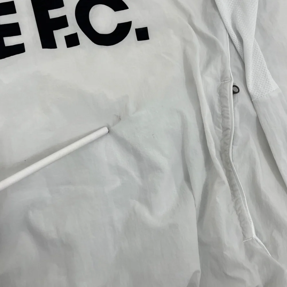 Nike FC Men's L White Summit Repel Windbreaker Pullover Long Sleeve With Pockets